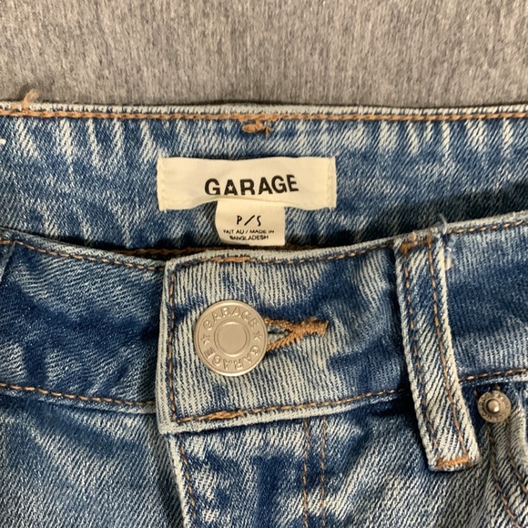 Small garage Jean skirt - Picture 2 of 3